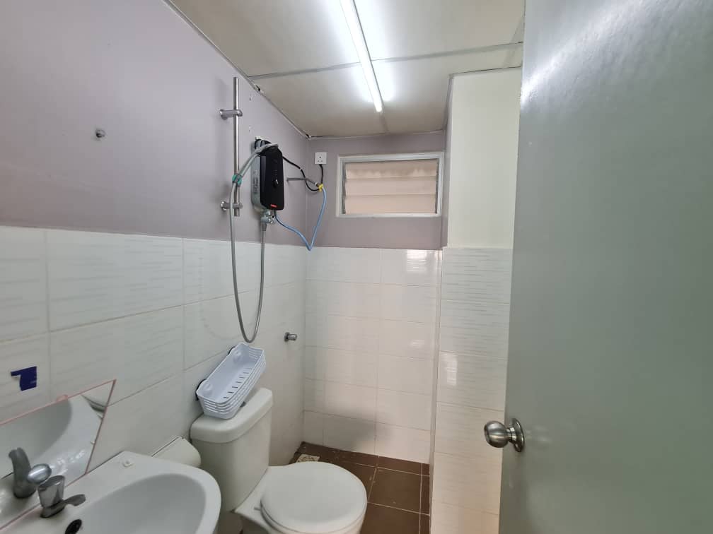 Partially Furnished Sentrovue WTL by Matt - photo 4