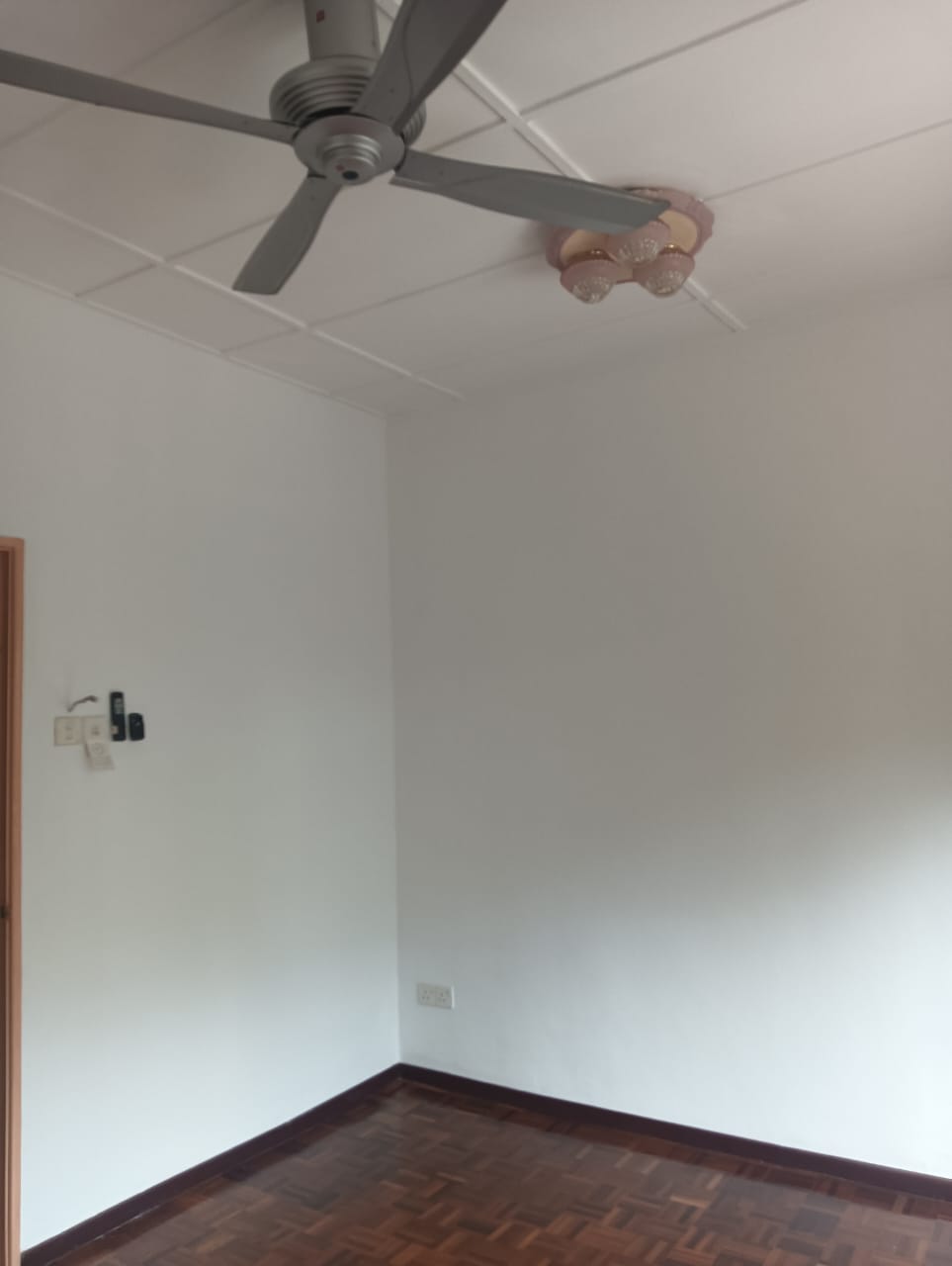 RENO 2 sty house Saujana Utama BY MATT - photo 11