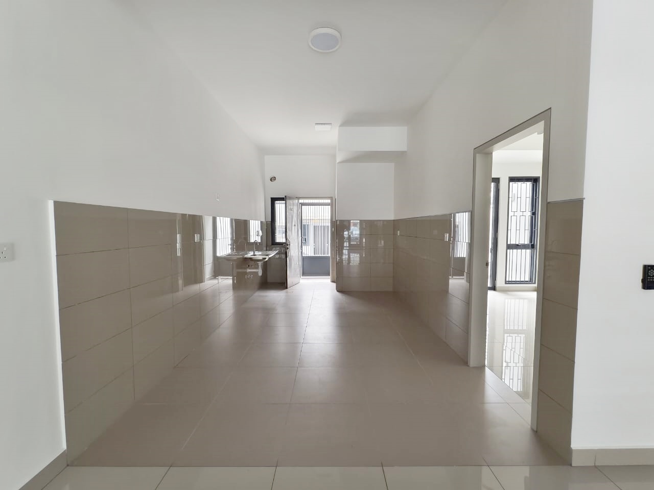 2 Storey Elmina green 4 by Matt - photo 3