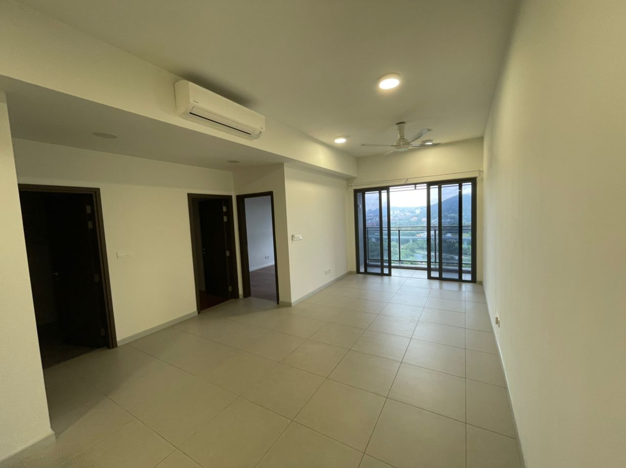 Seventeen Residences - photo 2