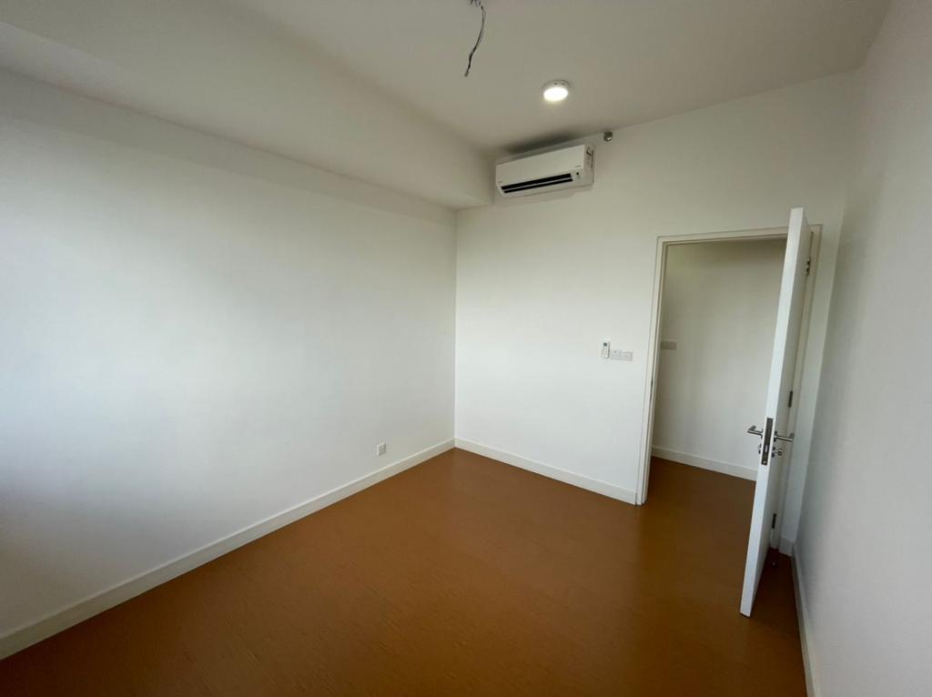 The Hub - photo 4