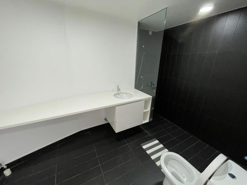 The Hub - photo 6