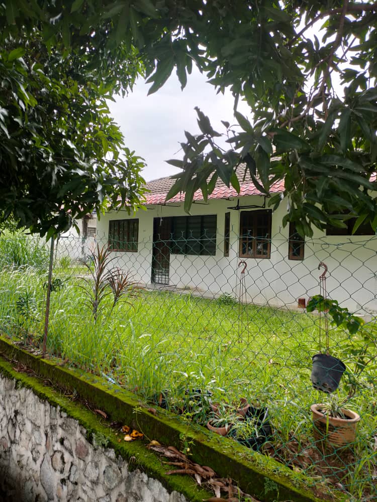 Corner 1 Storey Semi D Desa Surada Seksyen 8 Bangi - photo 2