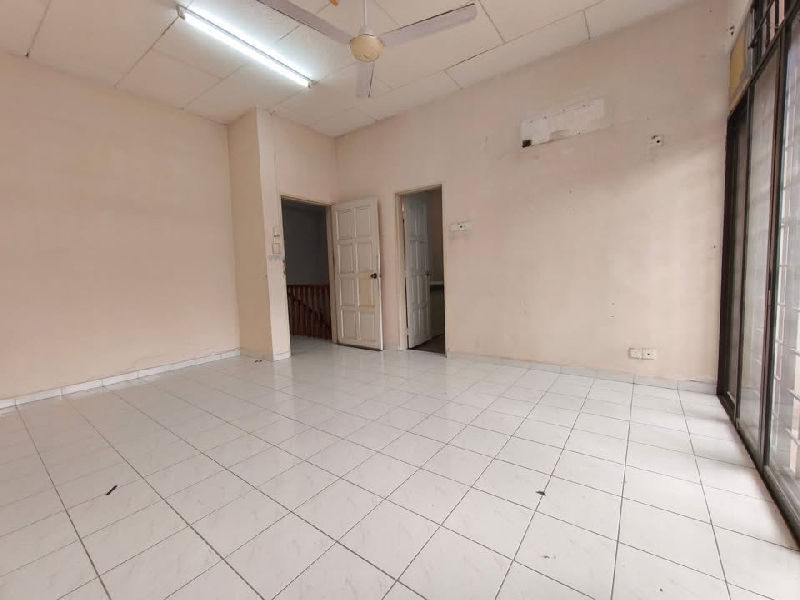 LAHAT PINJI MEWAH DOUBLE STOREY HOUSE FOR SALE - photo 8