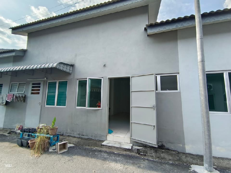 Lahat Baru Single Storey House For Sale - photo 13