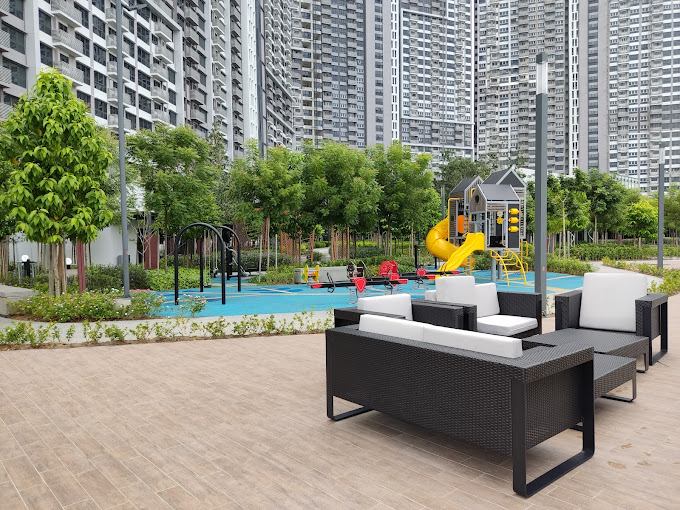 M Vertica Condo For  ...