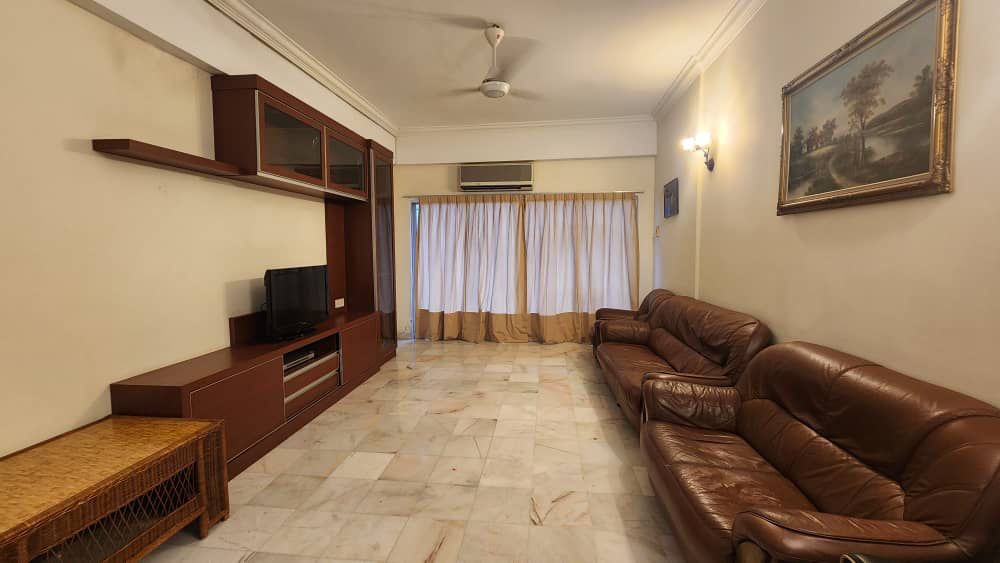 Robson Heights Condo ...