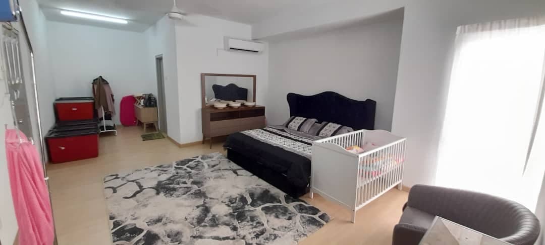 FACING OPEN CORNER UNIT 2 Storey House Taman TTDI - photo 4