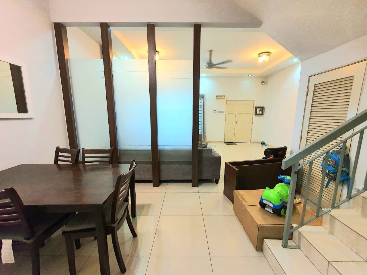 FULLY RENOVATED 2 Storey SP 3 Bandar Saujana Putra - photo 3