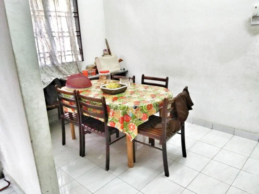 SINGLE STOREY SEMI D TAMAN DAHLIA SALAK TINGGI - photo 8