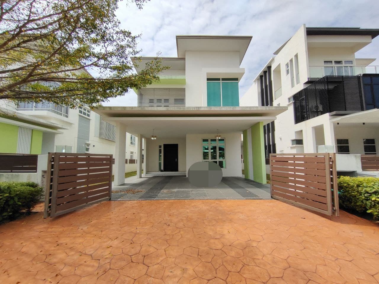 BRAND NEW 2 Storey Bungalow Casa Idaman Setia Alam - photo 2