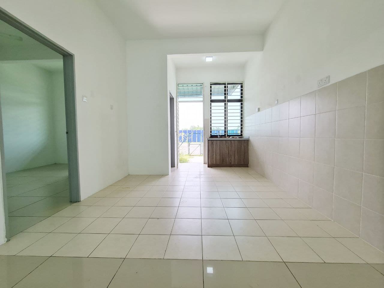 DOUBLE STOREY TERRACE HOUSE, SAUJANA KLIA, KOTA WA - photo 10