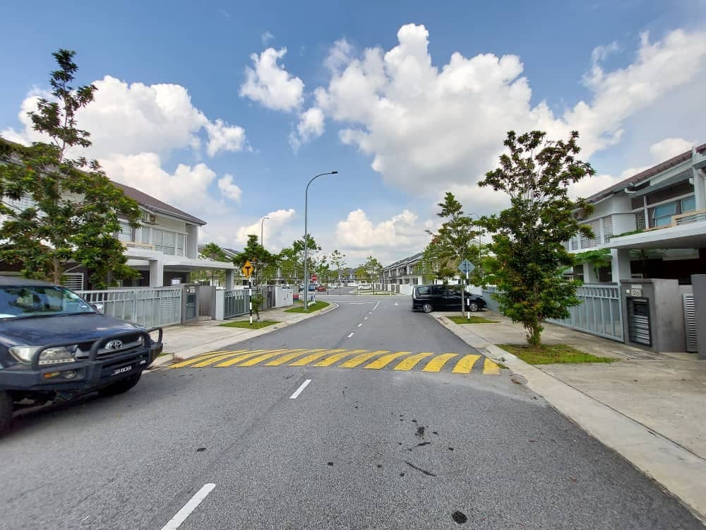 Double Storey Intermediate Serene Height Bangi - photo 2