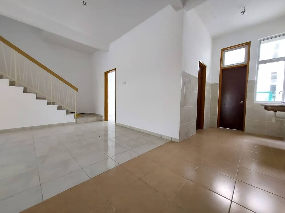 Double Storey Intermediate Serene Height Bangi - photo 9