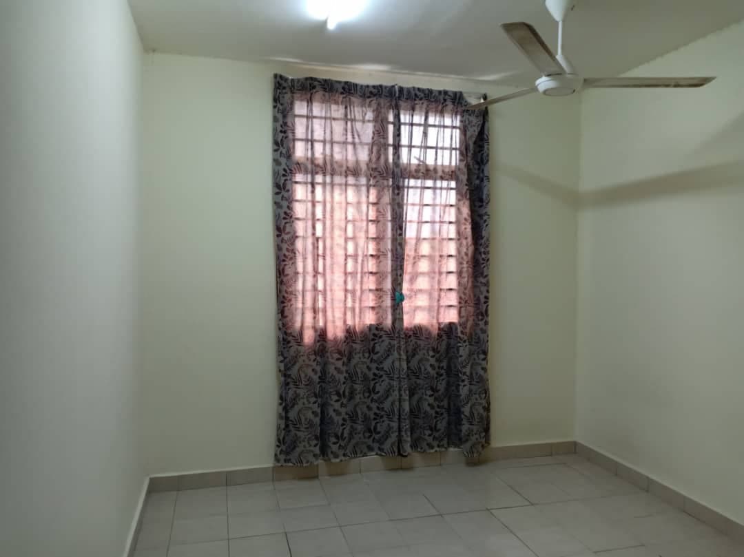 LARAI APARTMENT PRESINT 6 PUTRAJAYA - photo 11