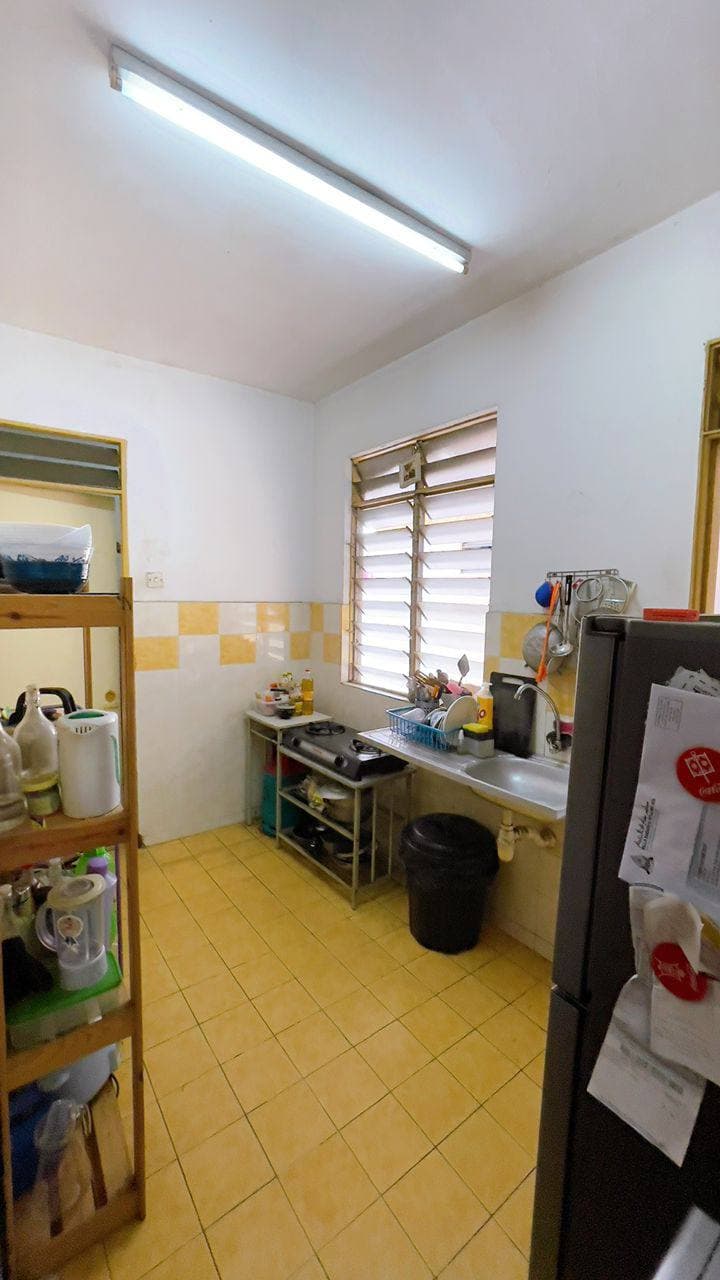 Apartment Mentari Court Bandar Sunway - photo 3