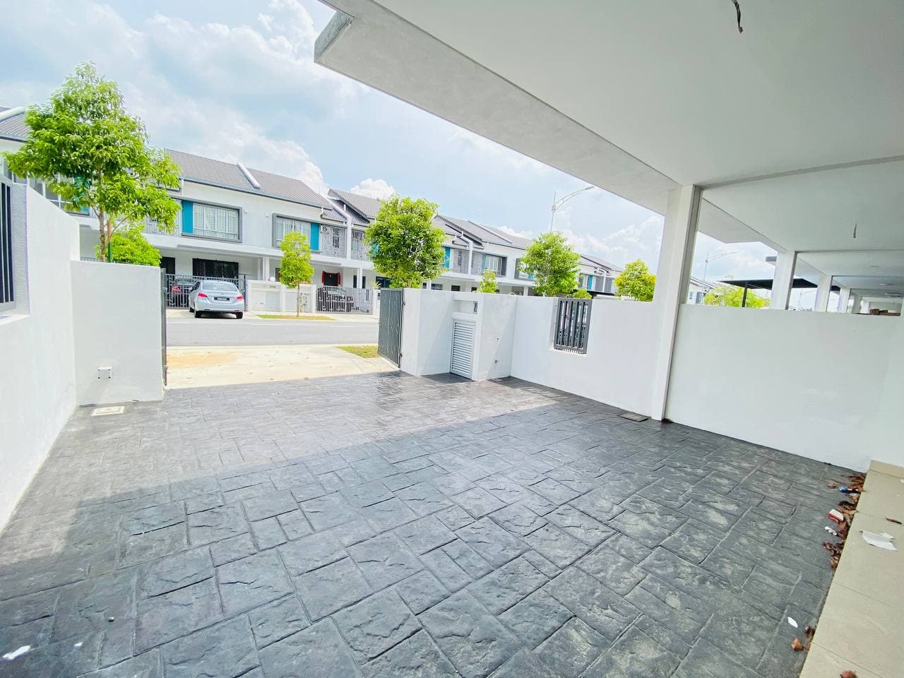 2 Storey Terrace House Serenia City Kota Warisan - photo 2
