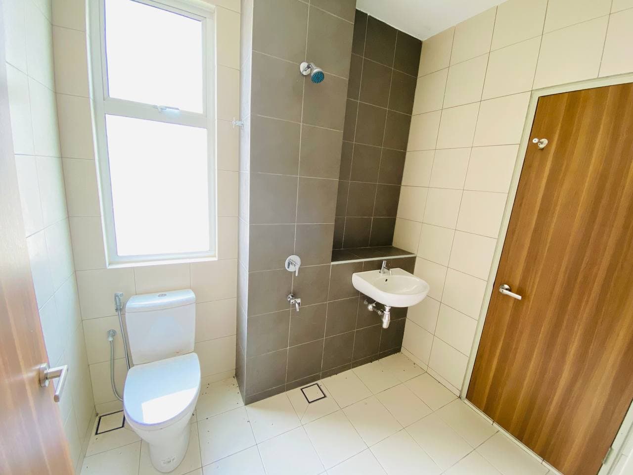 2 Storey Terrace House Serenia City Kota Warisan - photo 11