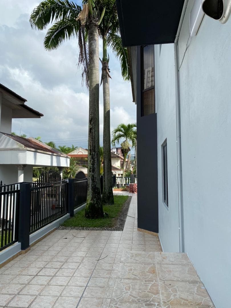 Bungalow 2 Storey Taman Anggerik Villa Kajang - photo 4