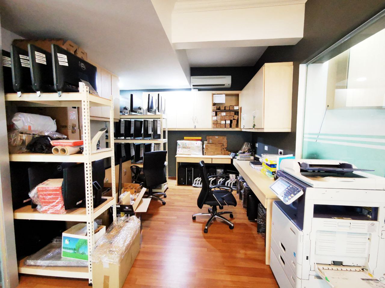 Office Pusat Perniagaan The Atmosphere - photo 4