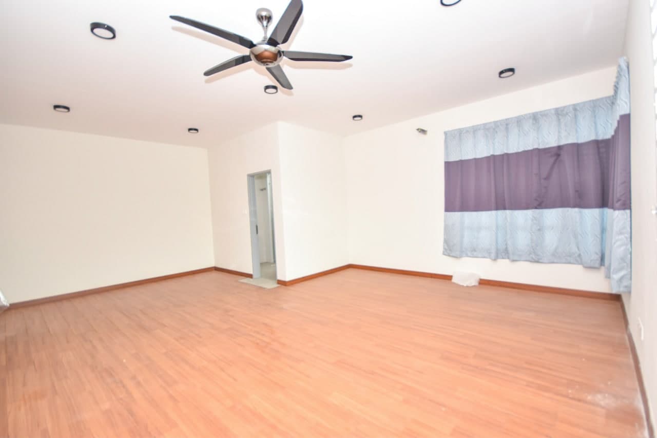 2 Storey Super Link Laman Chempaka Suria 3 - photo 4