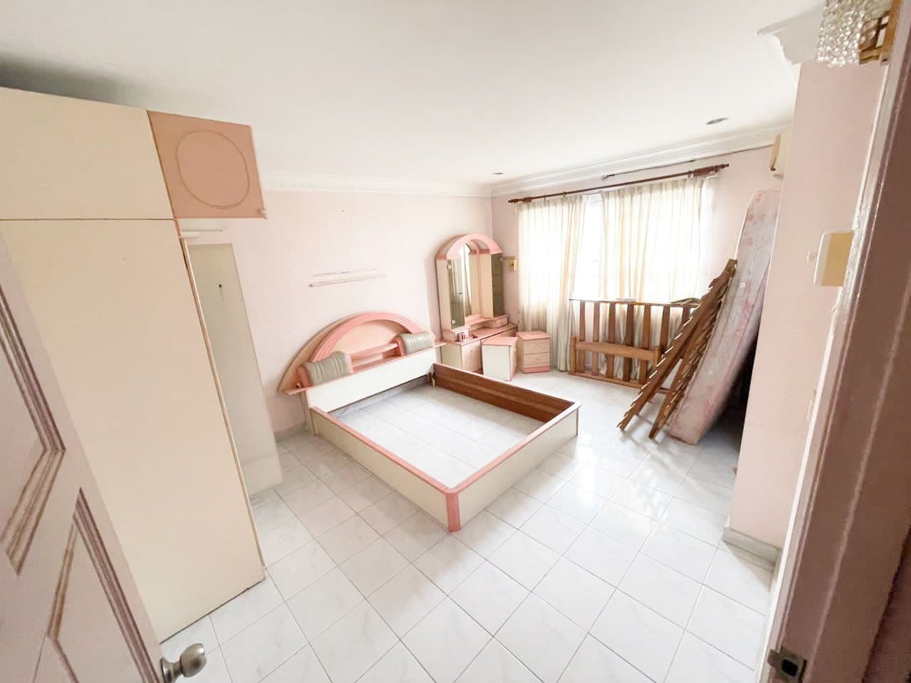 2 and Half Storey Taman Cheras Jaya, Seri Kembang - photo 2