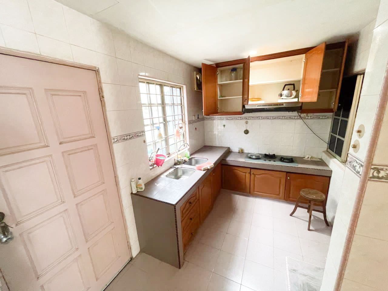 2 and Half Storey Taman Cheras Jaya, Seri Kembang - photo 5