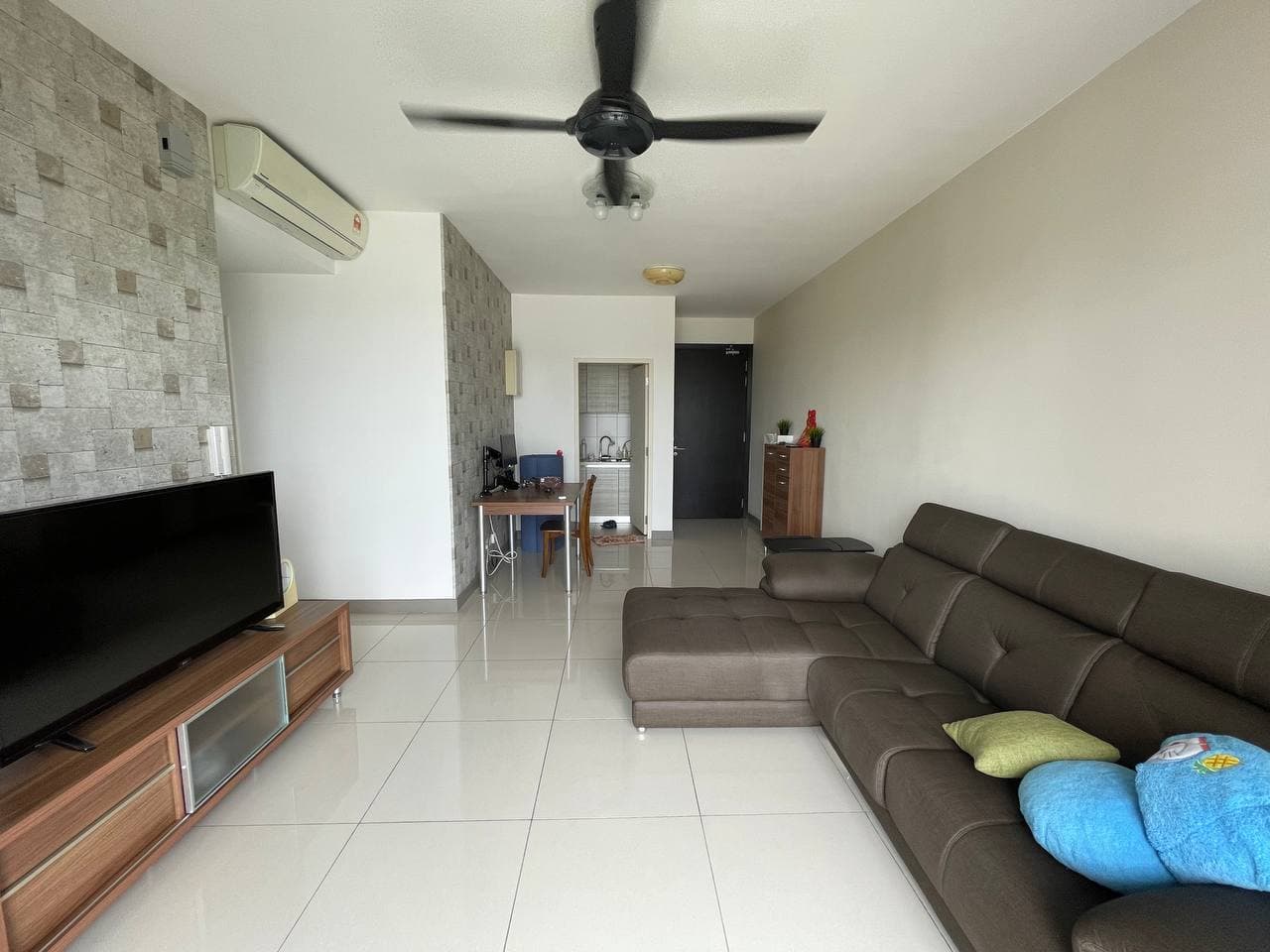 Condominium Windows On The Park, Cheras - photo 2