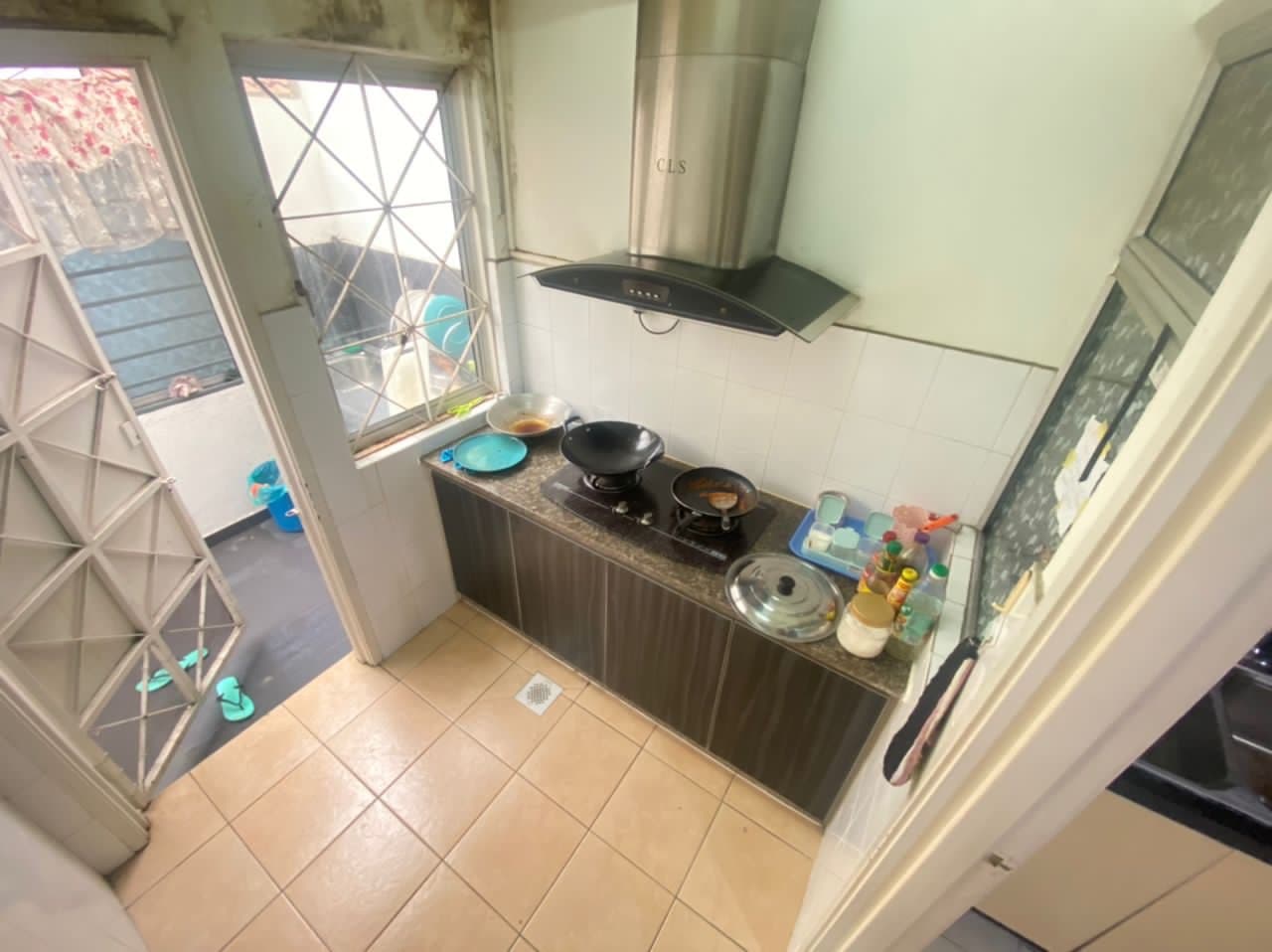 CORNER LOT 2 Storey Terrace Suria 618 Shah Alam - photo 7