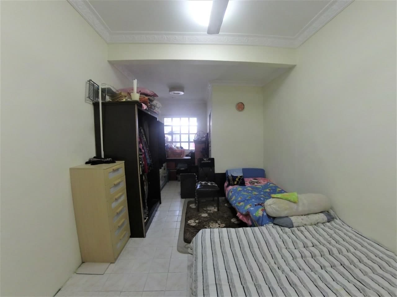 Single Storey Terrace House, Jalan AU1C - photo 4