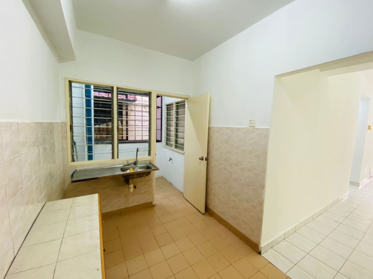 Condominium Bayu Tasik 1 Bandar Sri Permaisuri - photo 9