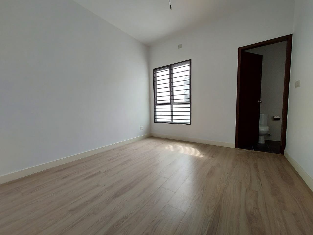 Double Storey Terrace Begonia Serene Heights Bangi - photo 10