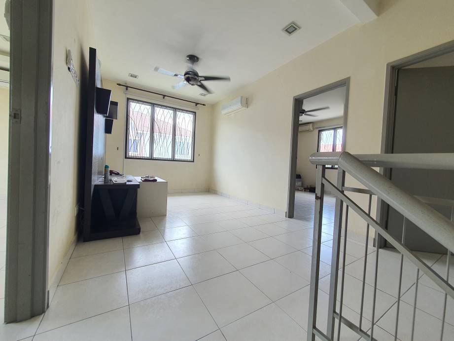 Double Storey Terrace House Nilai Impian, Nilai N9 - photo 4