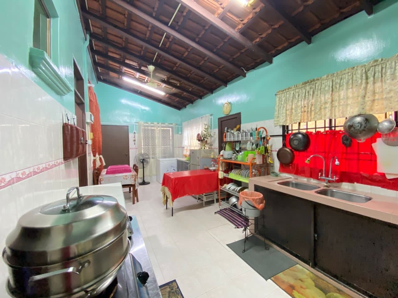RENOVATED 2 Storey Semi D, Taman Impian Emas, Joho - photo 8