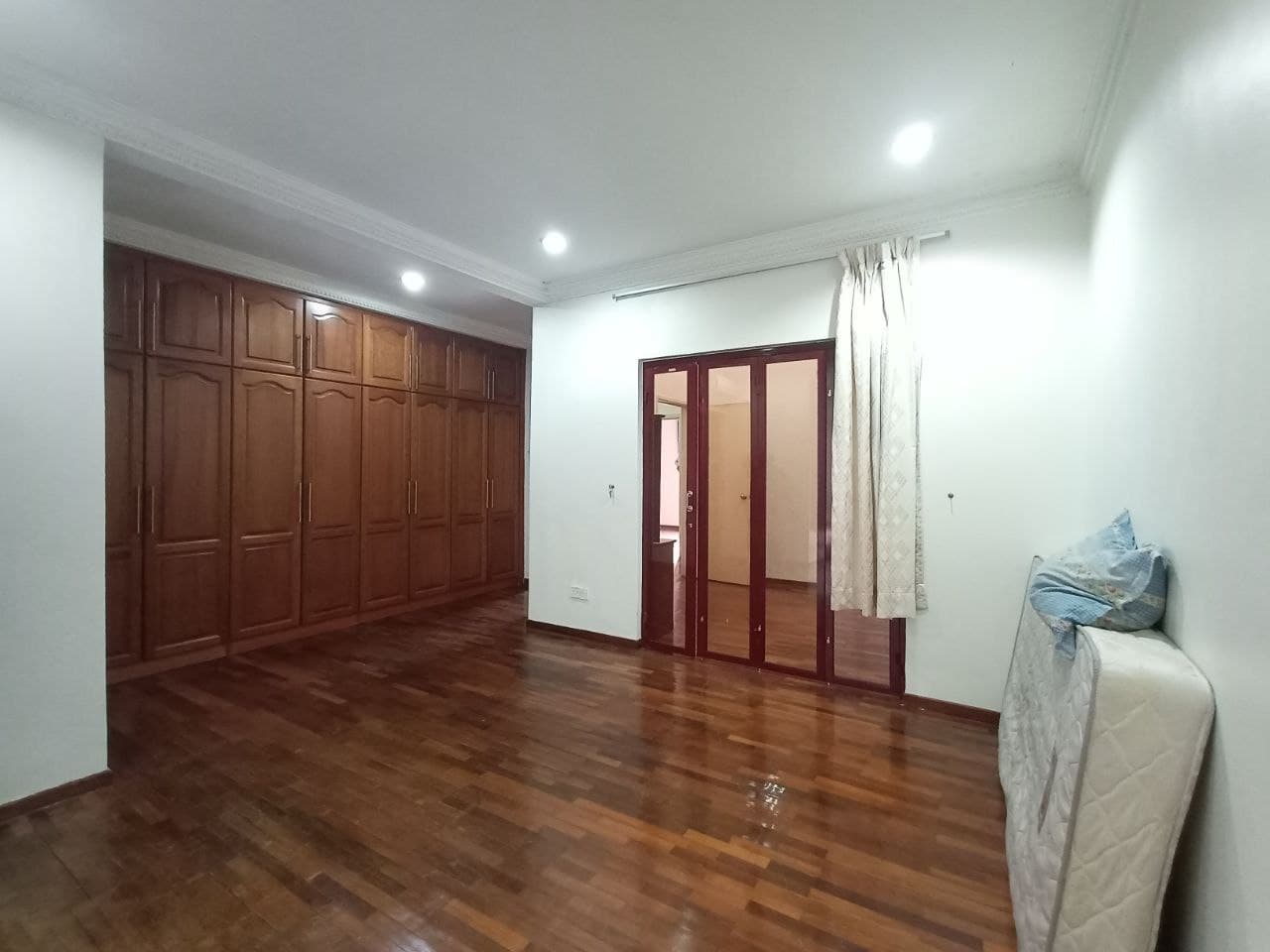 RUMAH TERES 2 TINGKAT DI DAMANSARA EMAS, KOTA DAMA - photo 6