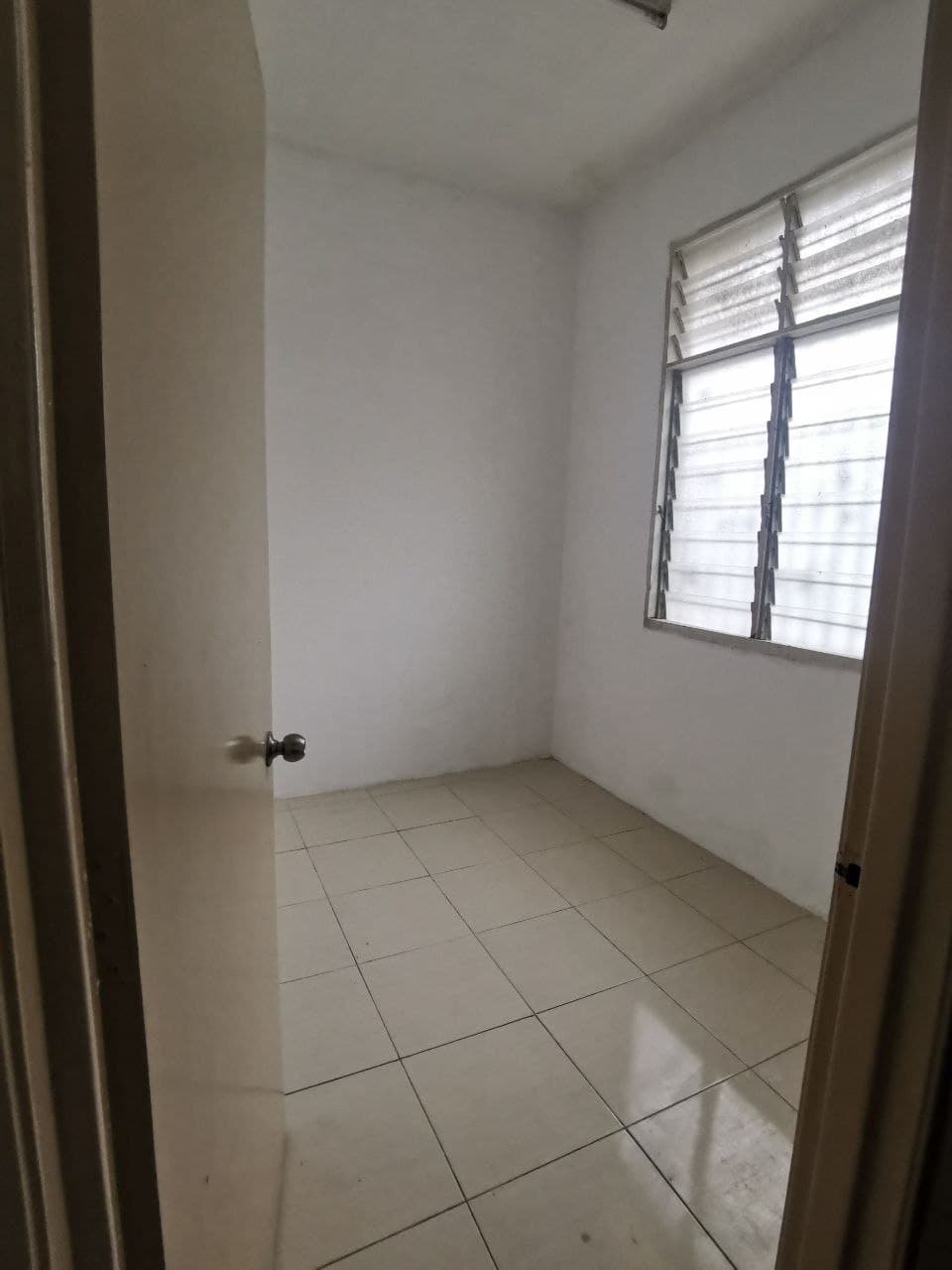 FACING OPEN Single Storey SP7, Bandar Saujana Putr - photo 8