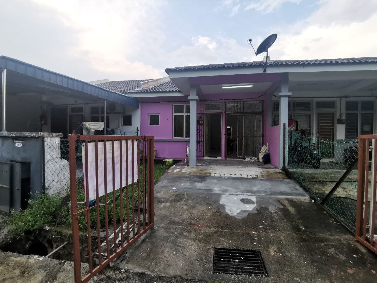 FACING OPEN Single Storey SP7, Bandar Saujana Putr - photo 9