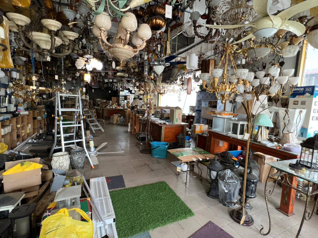 END LOT GROUND FLOOR Shoplot, Seksyen 15, - photo 5