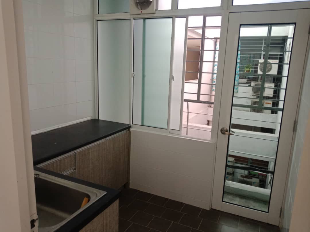 FIRST RESIDENCE CONDO Residensi Unggul Kepong - photo 4