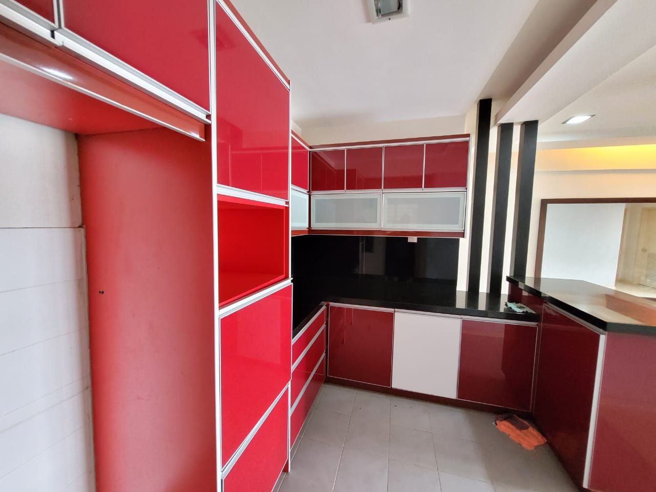 Suri Puteri Service Apartment, Seksyen 20 - photo 6