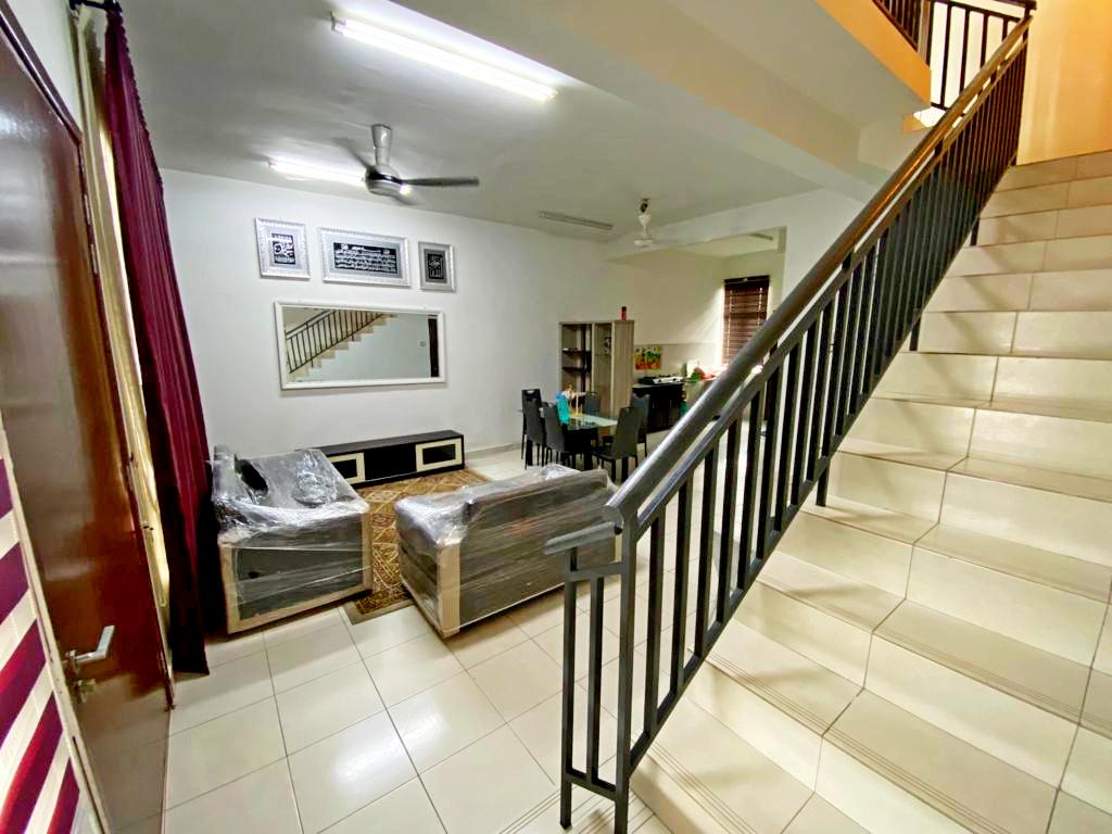 DOUBLE STOREY MERANTI HILLPARK, BANDA - photo 11
