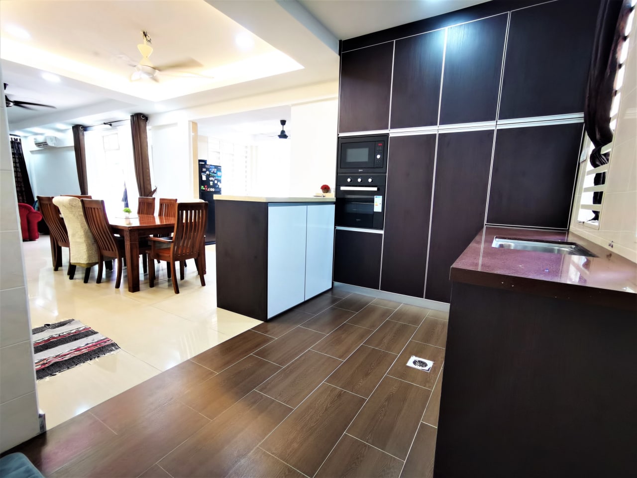 RENOVATED CORNER 3 Storey Terrace, Bangi Avenue 3 - photo 6