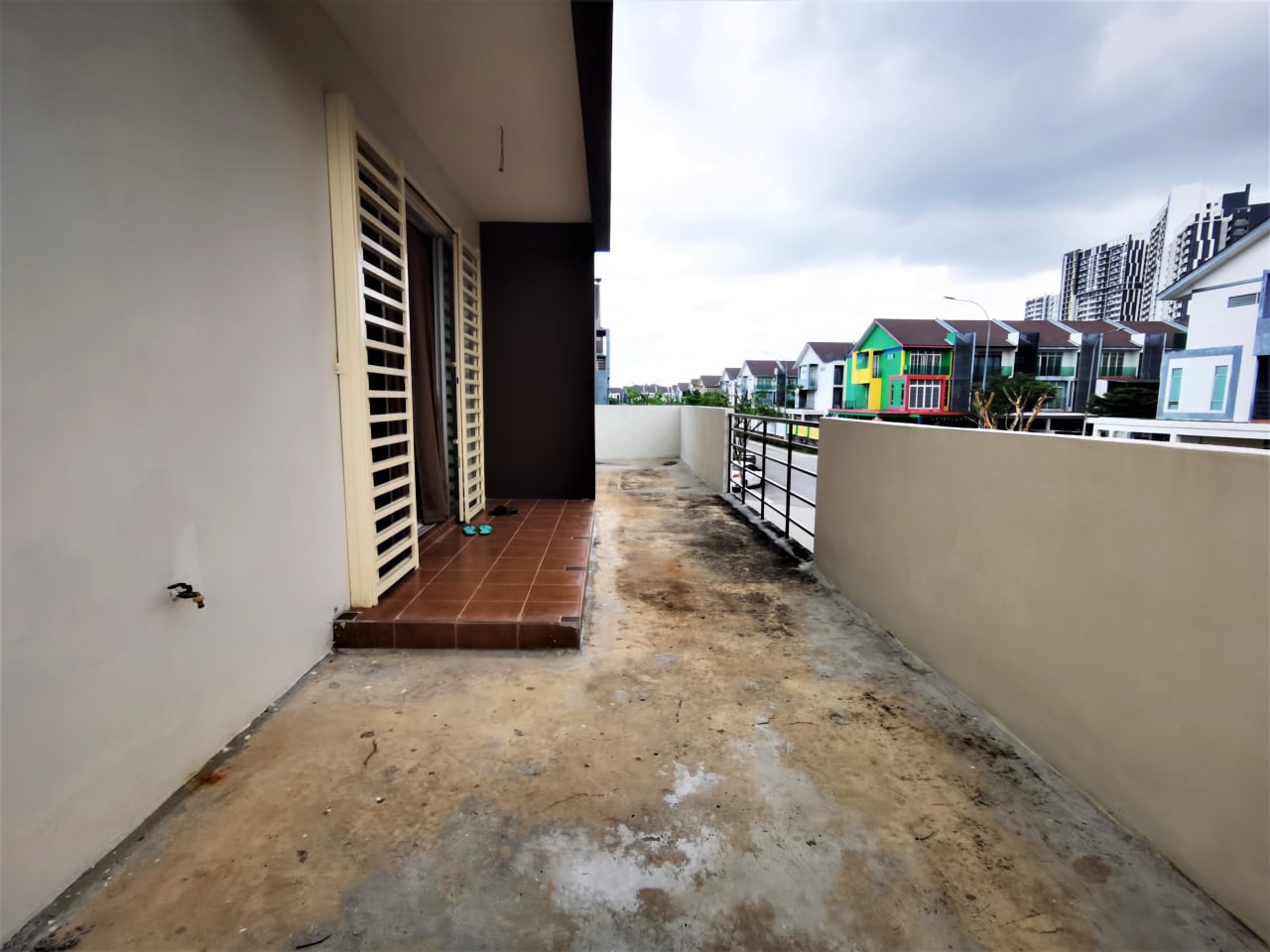 RENOVATED CORNER 3 Storey Terrace, Bangi Avenue 3 - photo 13