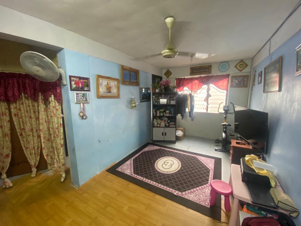 Flat Taman Angkasa Pantai Dalam Kuala Lumpur - photo 3