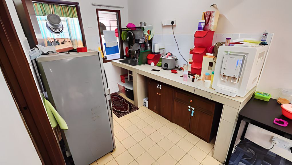 Double Storey Terrace Bandar Rinching, Semenyih - photo 4