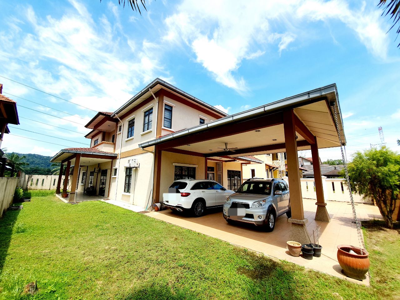 2 STOREY BUNGALOW HOUSE PUTRA HILL RESIDENCY BANDA - photo 2