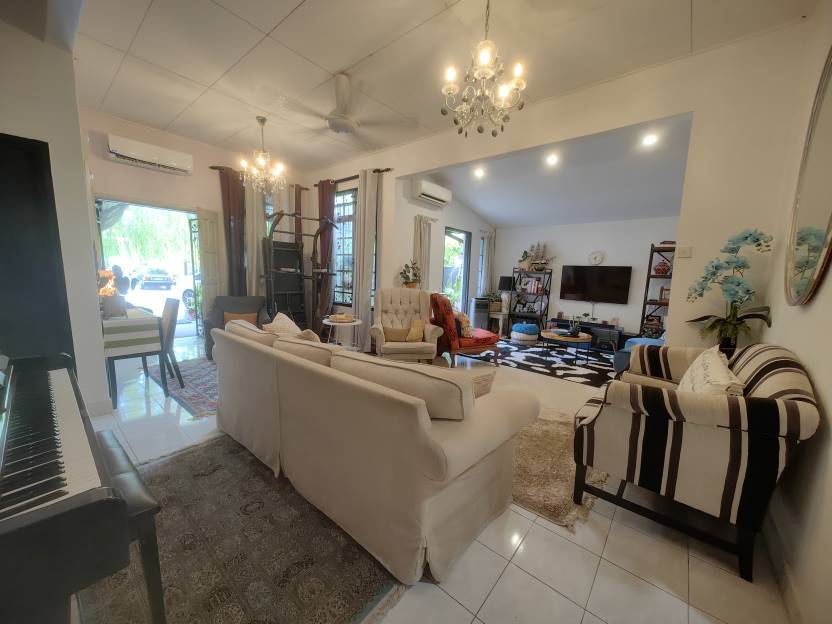 Single Storey Semi D Taman Desaria Nilai Freehold - photo 12