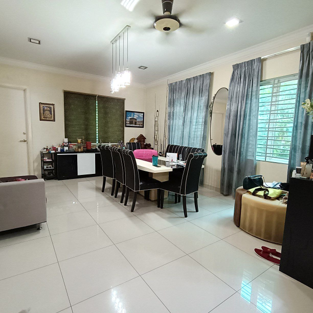 2 n half Storey Semi D Kristal Court Seksyen 7 - photo 13