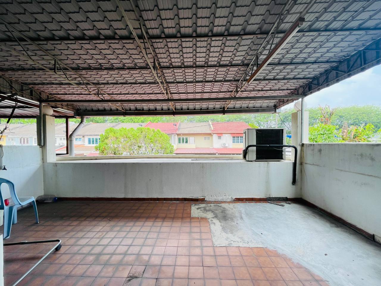 Double Storey Jln Cita Tmn Sri Muda Sek 25 - photo 5