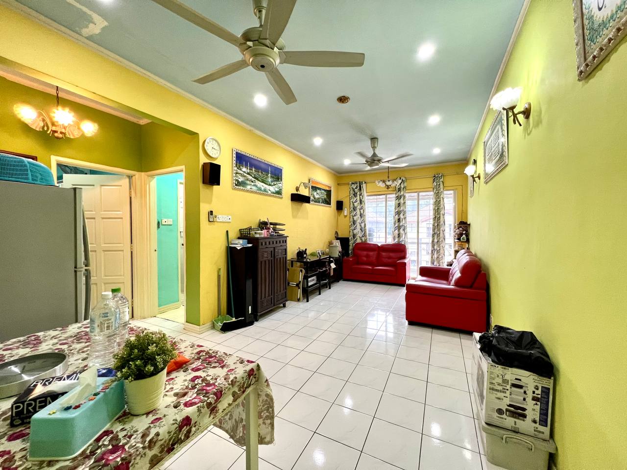 RENOVATED SD APARTMENT BDR SRI DAMANS - photo 3